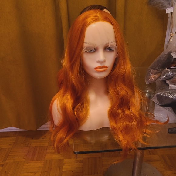 T lace frontal wig - Picture 5 of 5